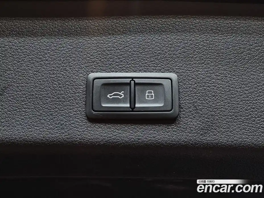 Audi e-tron 2021 0.2 Автомат в Москве № 196757, фото 14