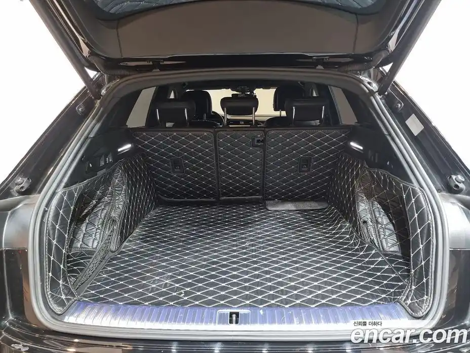 Audi e-tron 2021 0.2 Автомат в Москве № 196757, фото 15