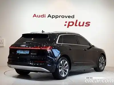 Audi e-tron 2021 0.2 Автомат в Москве № 196757, миниатюра 2