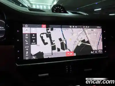 Porsche Cayenne 2021 3.0 Автомат в Москве № 197684, миниатюра 12