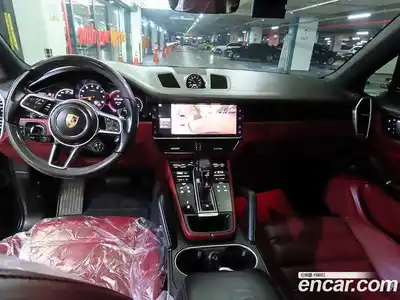 Porsche Cayenne 2021 3.0 Автомат в Москве № 197684, миниатюра 9