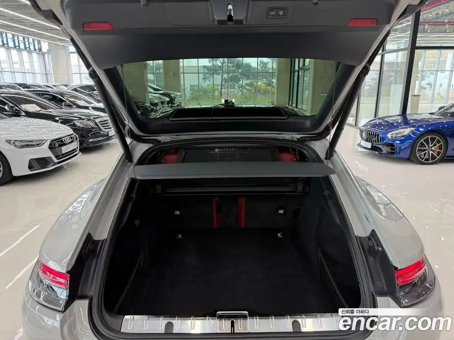 Porsche Panamera 2023 2.9 Автомат в Москве № 197827, фото 17