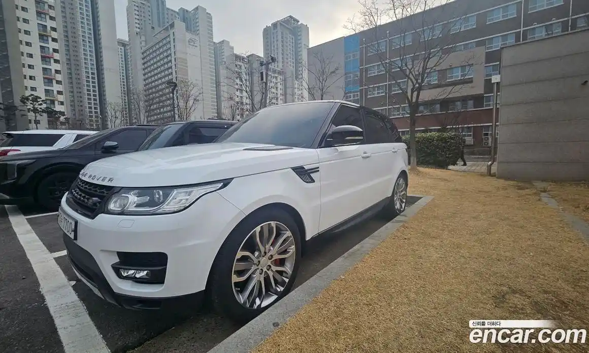 Land Rover Range-Rover Sport 2016 3.0 Автомат в Москве № 198140, фото 10