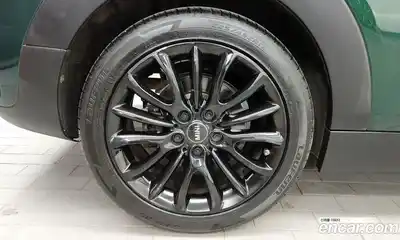 Mini Clubman 2019 2.0 Автомат в Москве № 198391, миниатюра 6