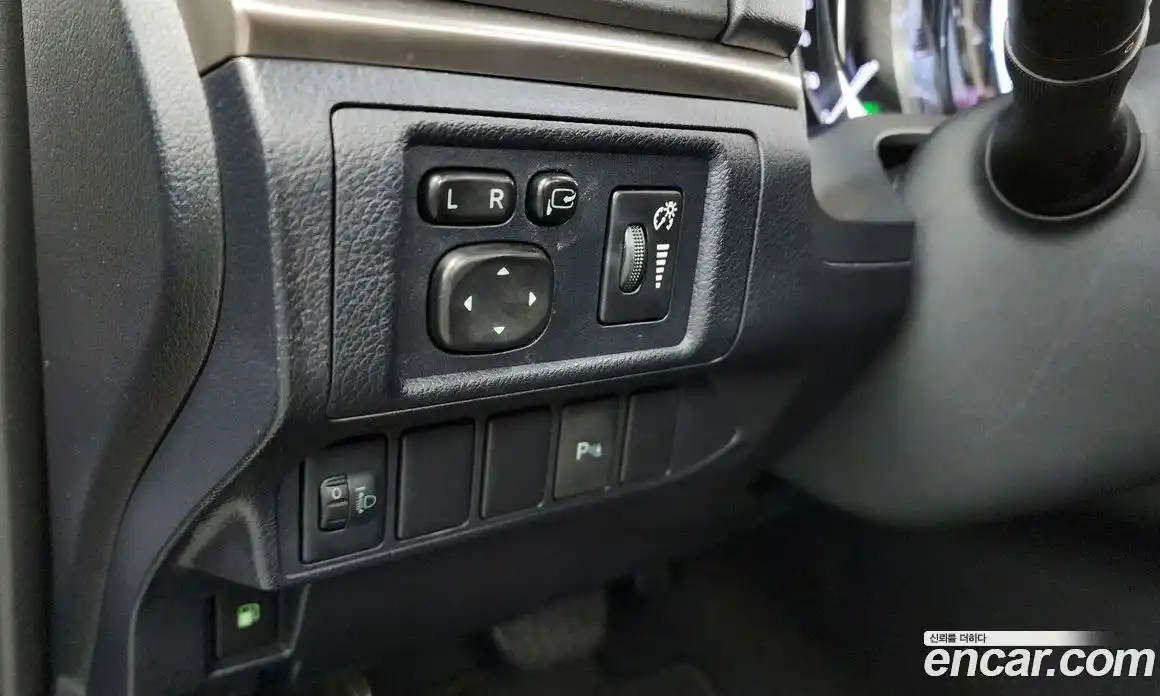 Lexus CT200h 2018 1.8 Автомат в Москве № 198792, фото 16