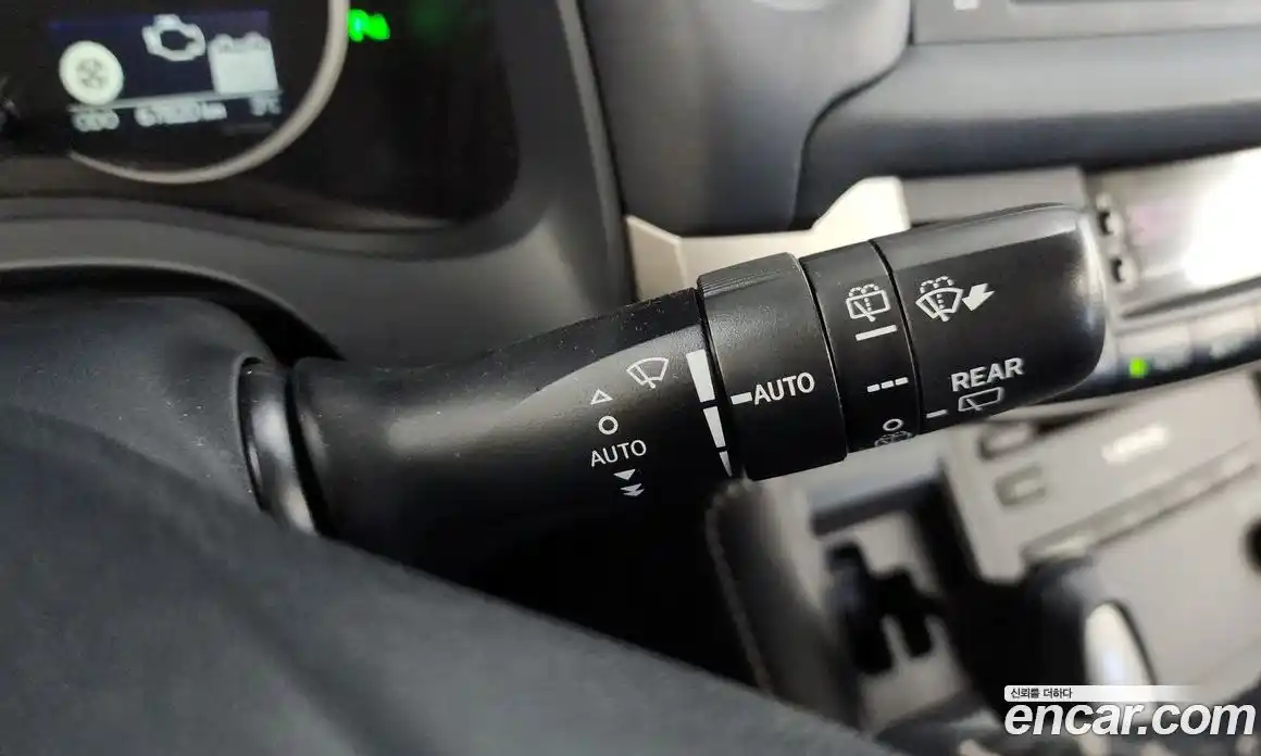 Lexus CT200h 2018 1.8 Автомат в Москве № 198792, фото 19