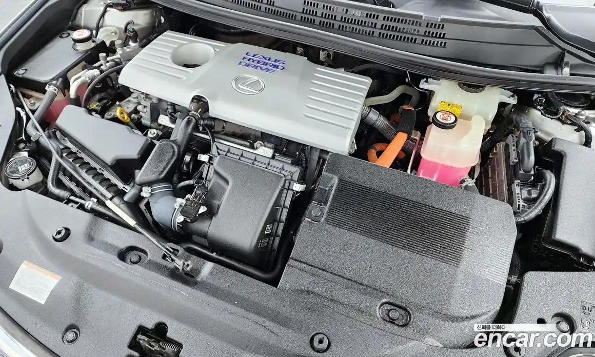 Lexus CT200h 2018 1.8 Автомат в Москве № 198792, фото 6