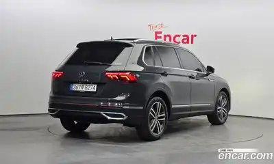 Volkswagen Tiguan 2023 2.0 Автомат в Москве № 198931, миниатюра 6