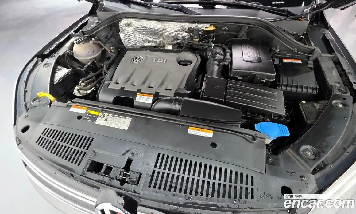 Volkswagen Tiguan 2015 2.0 Автомат в Москве № 199247, фото 12