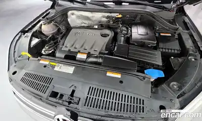 Volkswagen Tiguan 2015 2.0 Автомат в Москве № 199247, миниатюра 12