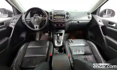Volkswagen Tiguan 2015 2.0 Автомат в Москве № 199247, миниатюра 5