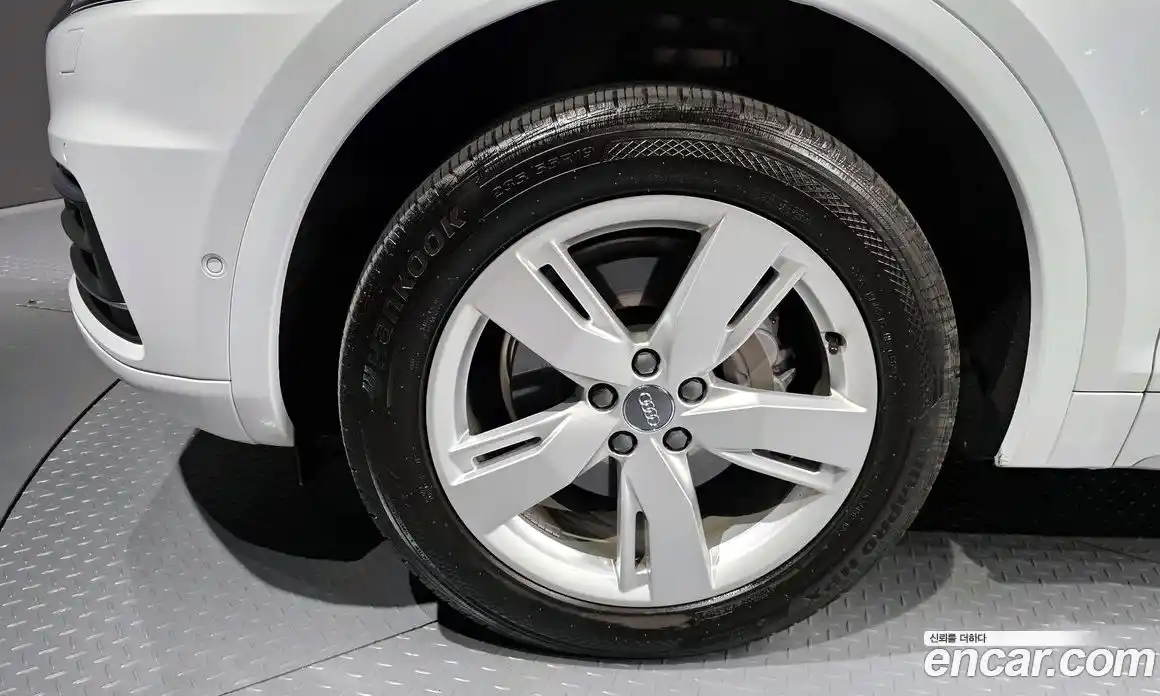 Audi Q5 2020 2.0 Автомат в Москве № 200029, фото 19