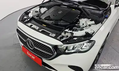 Mercedes-Benz E-Class 2024 2.0 Автомат в Москве № 201867, миниатюра 7