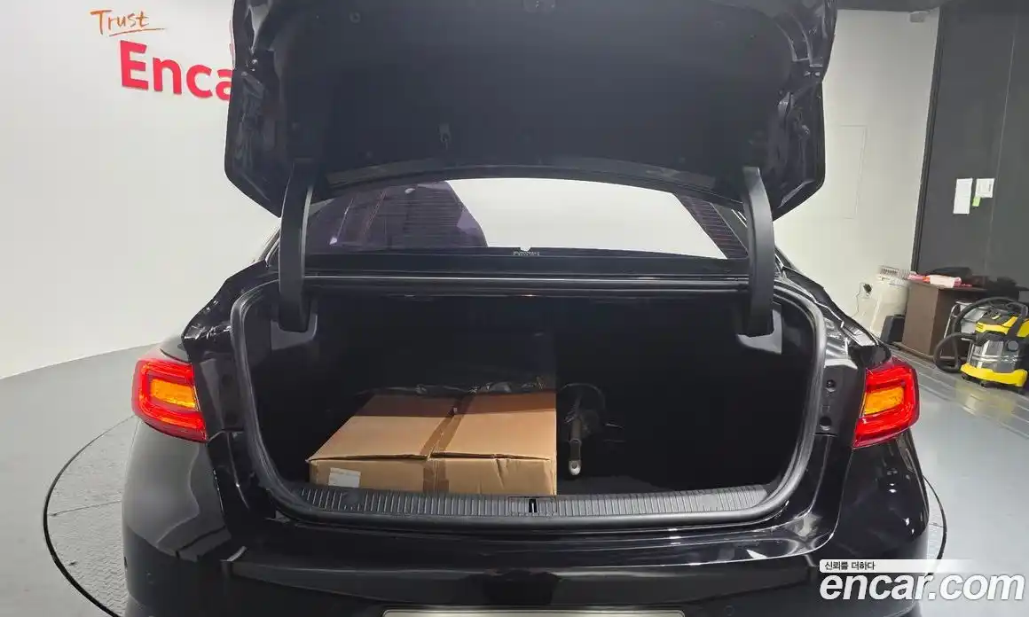 Renault SM6 2017 2.0 Автомат в Москве № 205489, фото 20