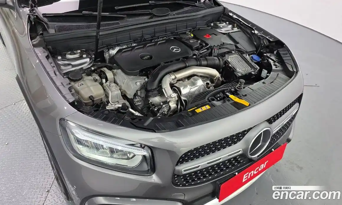 Mercedes-Benz GLB-Class 2024 2.0 Автомат в Москве № 205692, фото 15