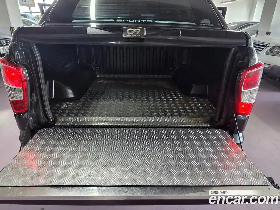 SsangYong Rexton 2018 2.2 Автомат в Москве № 208604, фото 16