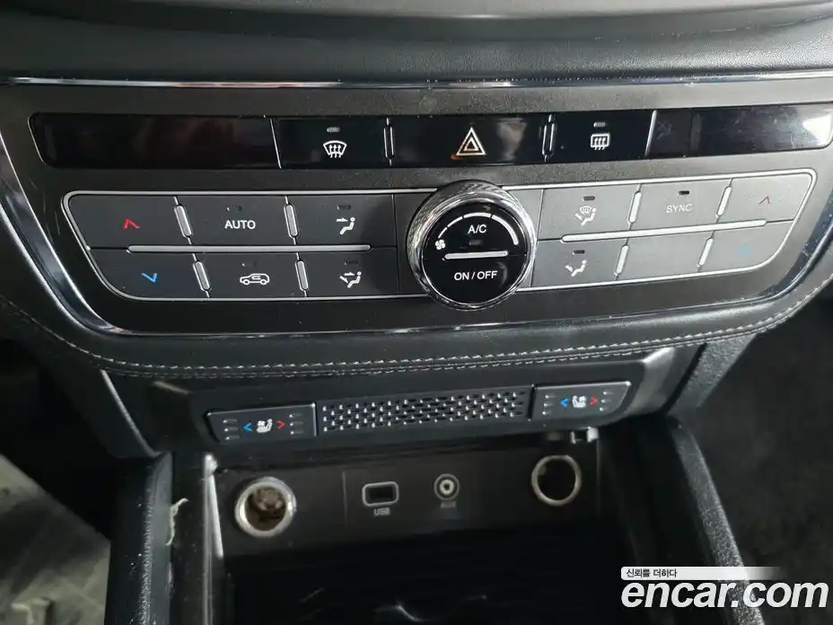 SsangYong Rexton 2018 2.2 Автомат в Москве № 208604, фото 9
