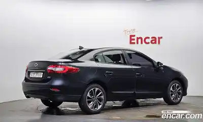 Renault SM3 2015 1.6 Автомат в Москве № 208950, миниатюра 3