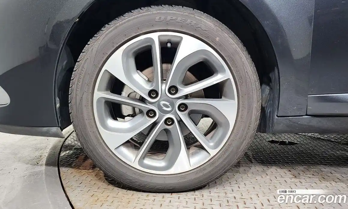 Renault SM3 2015 1.6 Автомат в Москве № 208950, фото 5