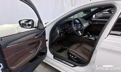 BMW 5-Series 2020 2.0 Автомат в Москве № 210917, миниатюра 6