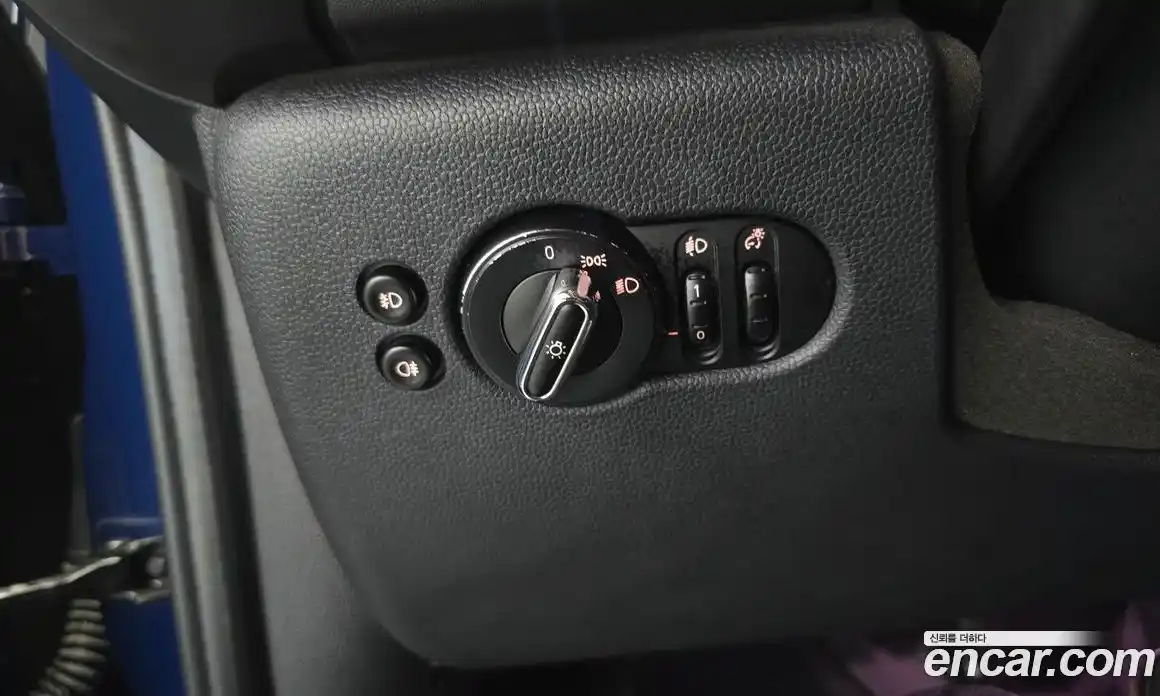 Mini Cooper 2015 1.5 Автомат в Москве № 211190, фото 1