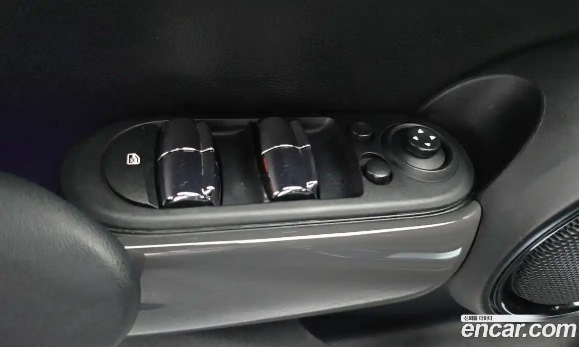 Mini Cooper 2015 1.5 Автомат в Москве № 211190, фото 18