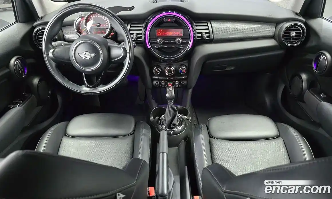 Mini Cooper 2015 1.5 Автомат в Москве № 211190, фото 20