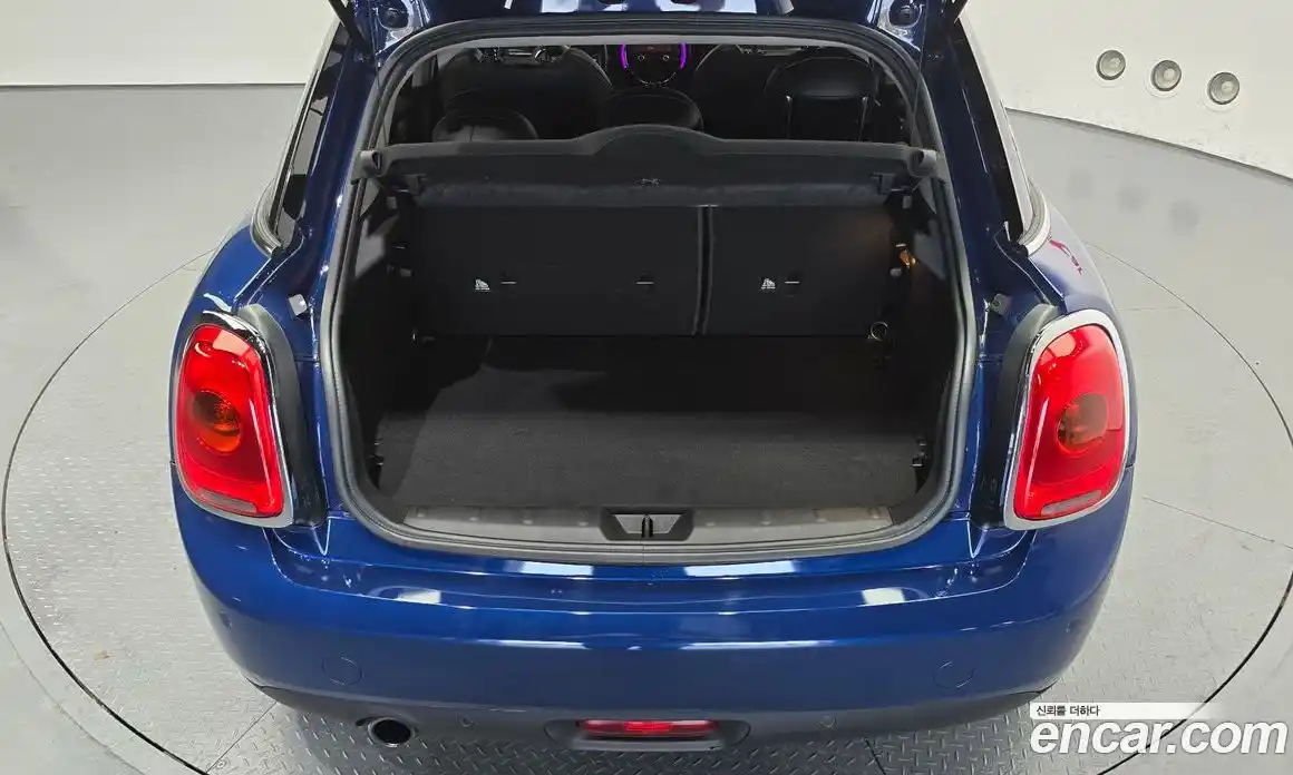 Mini Cooper 2015 1.5 Автомат в Москве № 211190, фото 4