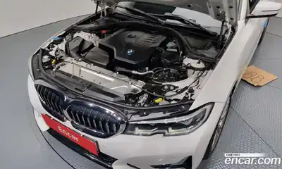 BMW 3-Series 2021 2.0 Автомат в Москве № 211560, миниатюра 7