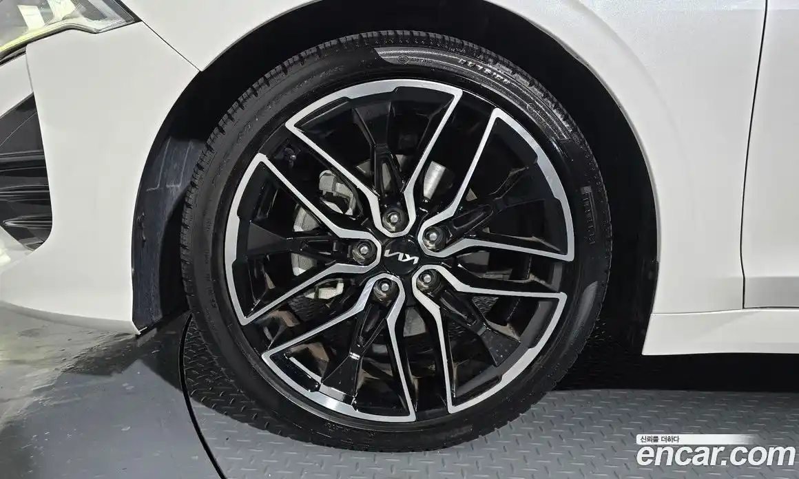 Kia K5 2022 1.6 Автомат в Москве № 21181, фото 4