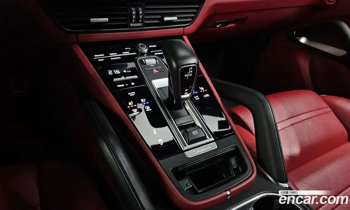 Porsche Cayenne 2020 4.0 Автомат в Москве № 213244, фото 11