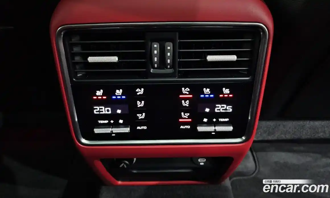 Porsche Cayenne 2020 4.0 Автомат в Москве № 213244, фото 16