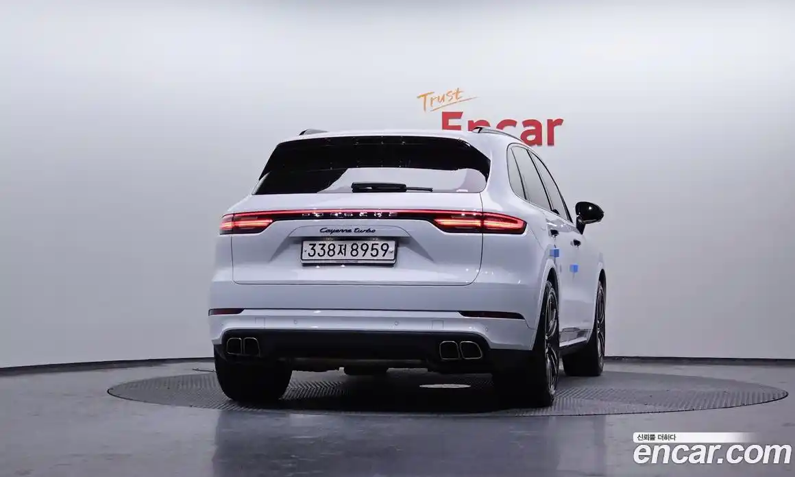 Porsche Cayenne 2020 4.0 Автомат в Москве № 213244, фото 17