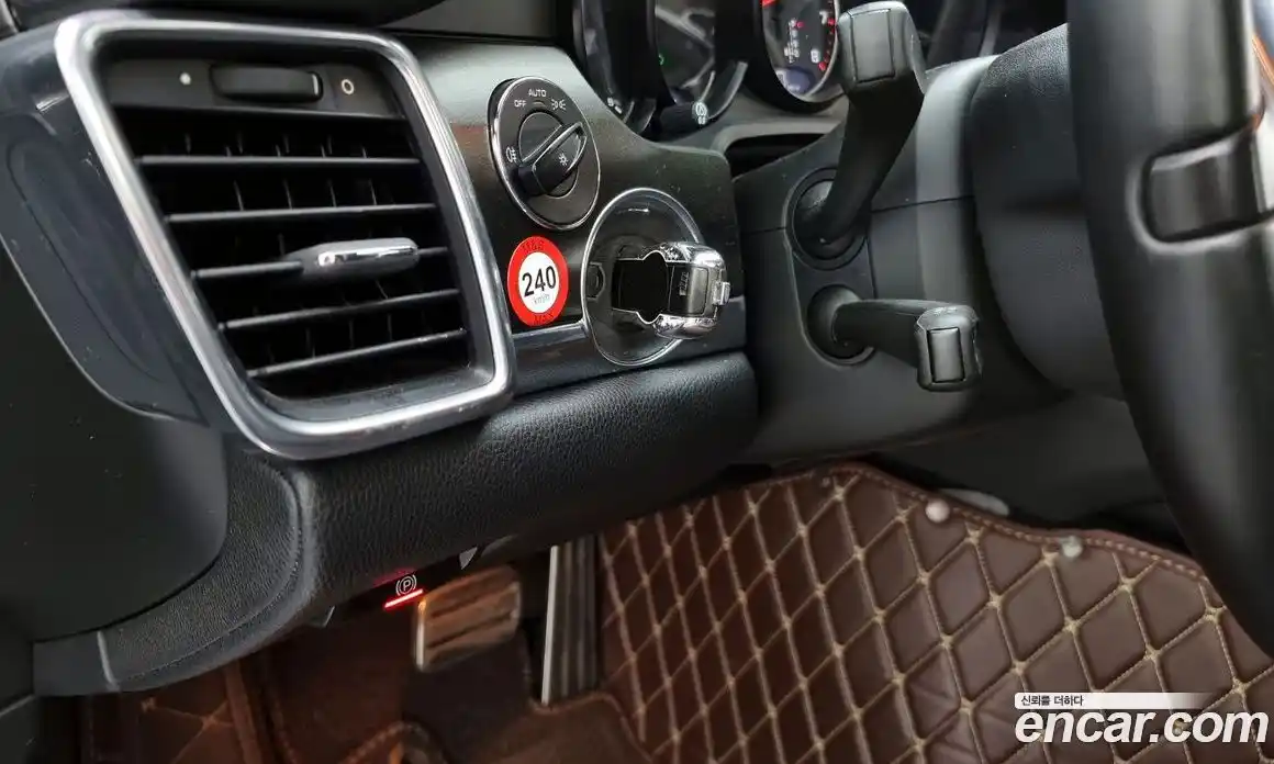 Porsche Panamera 2014 3.6 Автомат в Москве № 213276, фото 13