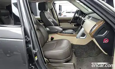 Land Rover Range-Rover 2018 4.4 Автомат в Москве № 213453, миниатюра 11