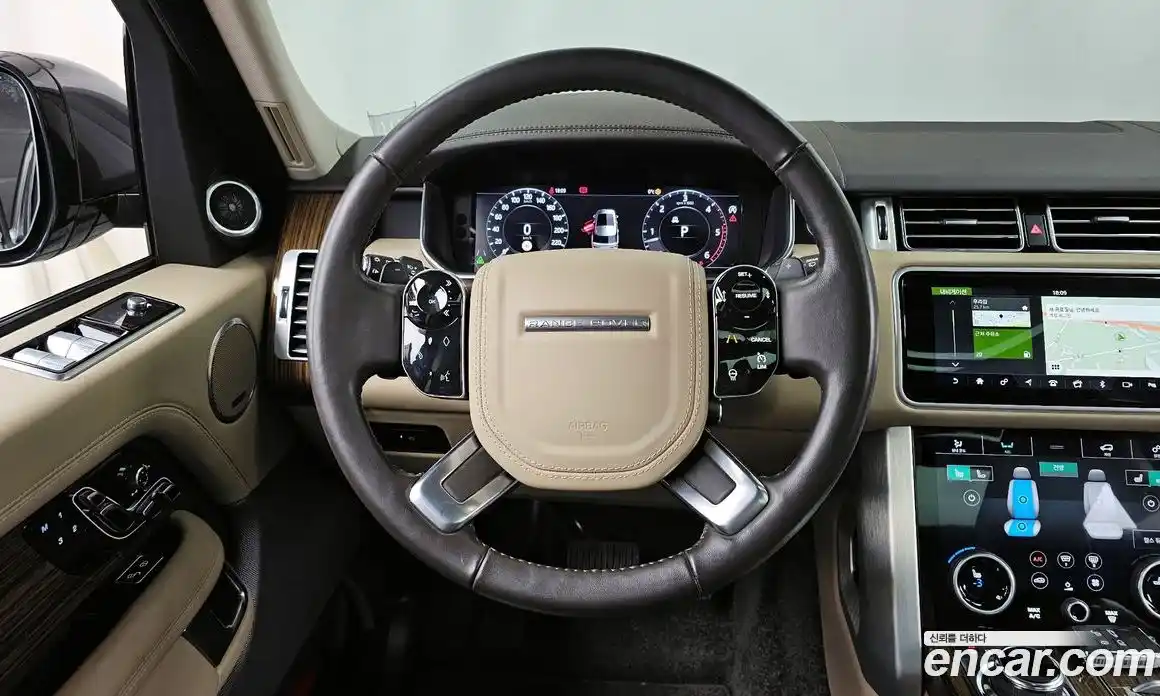 Land Rover Range-Rover 2018 4.4 Автомат в Москве № 213453, фото 13