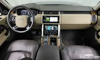 Land Rover Range-Rover 2018 4.4 Автомат в Москве № 213453, миниатюра 7