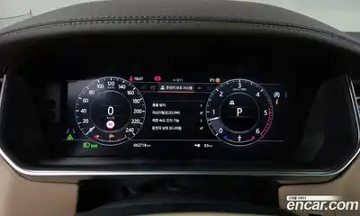Land Rover Range-Rover 2018 4.4 Автомат в Москве № 213453, миниатюра 8