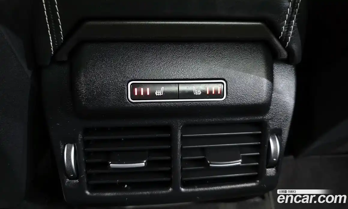 Land Rover Range-Rover Evoque 2017 2.0 Автомат в Москве № 213657, фото 15