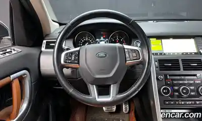 Land Rover Discovery Sport 2017 2.0 Автомат в Москве № 213742, миниатюра 3