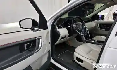 Land Rover Discovery Sport 2016 2.0 Автомат в Москве № 213764, миниатюра 8