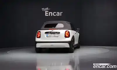 Mini Cooper Convertible 2025 2.0 Автомат в Москве № 214024, миниатюра 9