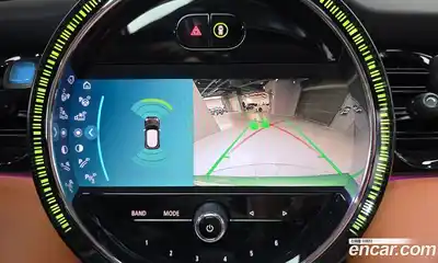 Mini Cooper 2024 2.0 Автомат в Москве № 214152, миниатюра 3