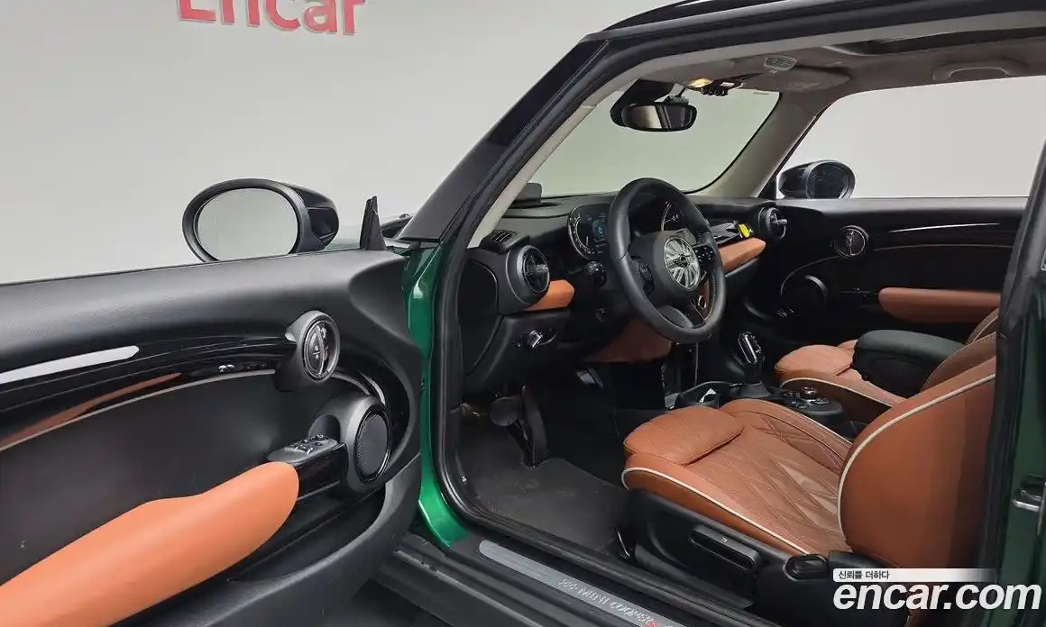 Mini Cooper 2024 2.0 Автомат в Москве № 214152, фото 10