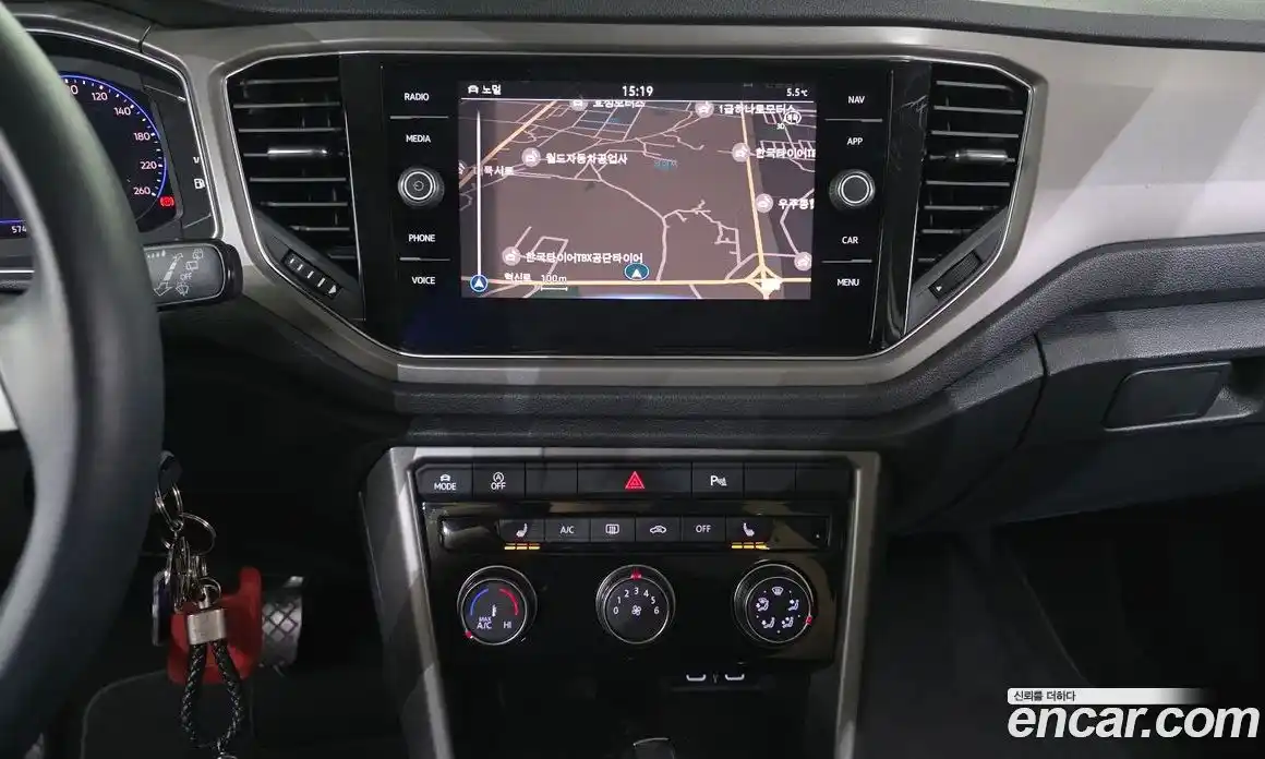 Volkswagen T-Roc 2022 2.0 Автомат в Москве № 215035, фото 13