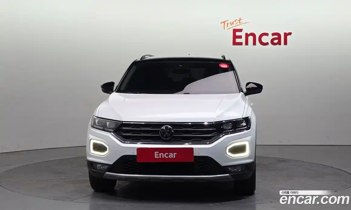 Volkswagen T-Roc 2022 2.0 Автомат в Москве № 215035, фото 18