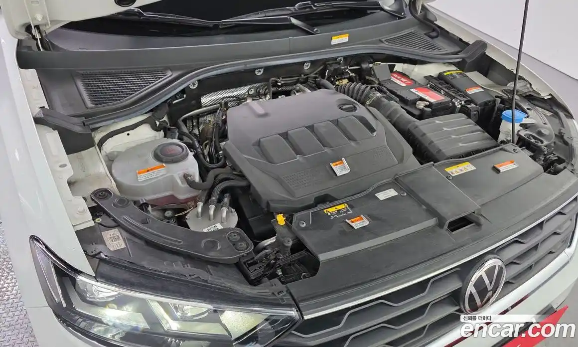 Volkswagen T-Roc 2022 2.0 Автомат в Москве № 215035, фото 20