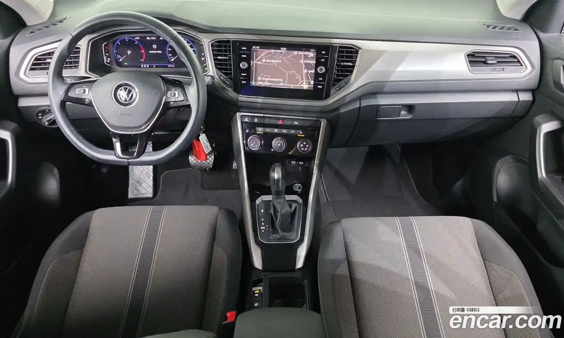 Volkswagen T-Roc 2022 2.0 Автомат в Москве № 215035, фото 3