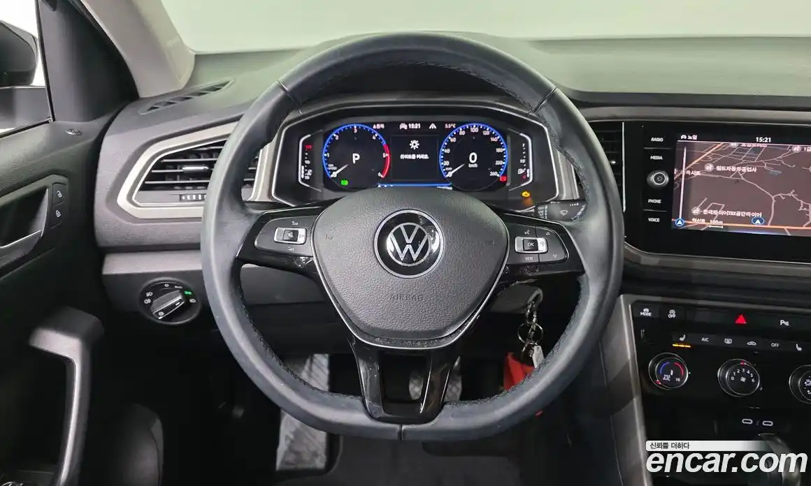 Volkswagen T-Roc 2022 2.0 Автомат в Москве № 215035, фото 8