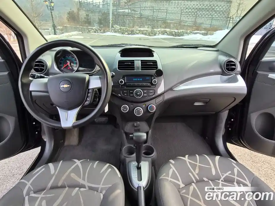 Chevrolet Spark 2014 1.0 Автомат в Москве № 215903, фото 11